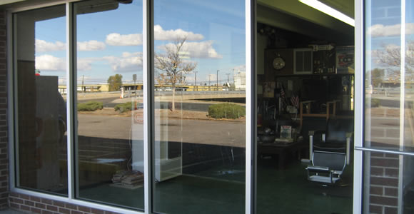 http://www.bestauroraglass.com/images/PreSlider02/3.jpg